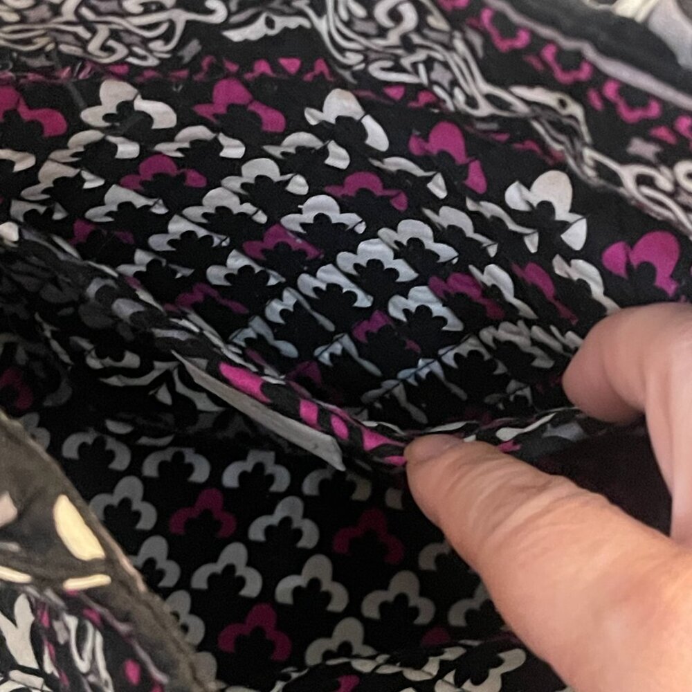 Vera Bradley Canterbury Tote – Canterberry Magenta Retired Print - Picture 6 of 10